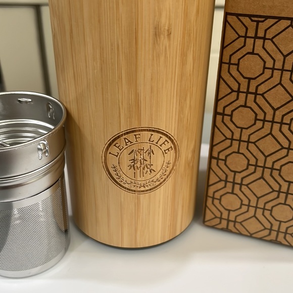 Leaf Life Sustainable Bamboo Tumbler with Tea Infuser & Strainer/ 17oz. New - Picture 2 of 5